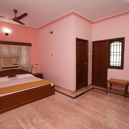 شيناي Lloyds Guest House, North Boag Road, T. Nagar المظهر الخارجي الصورة
