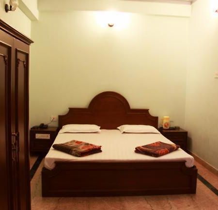 شيناي Lloyds Guest House, North Boag Road, T. Nagar الغرفة الصورة