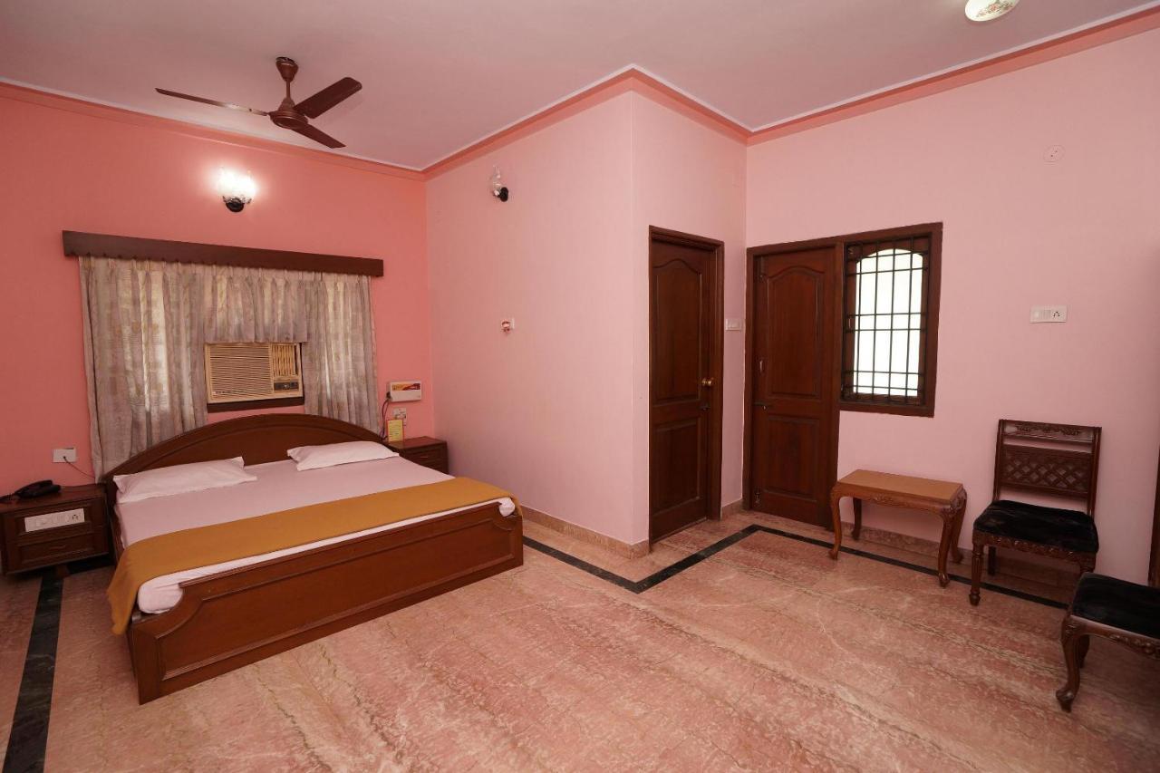 شيناي Lloyds Guest House, North Boag Road, T. Nagar المظهر الخارجي الصورة